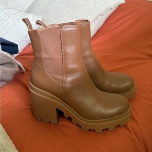 Steve Madden boots